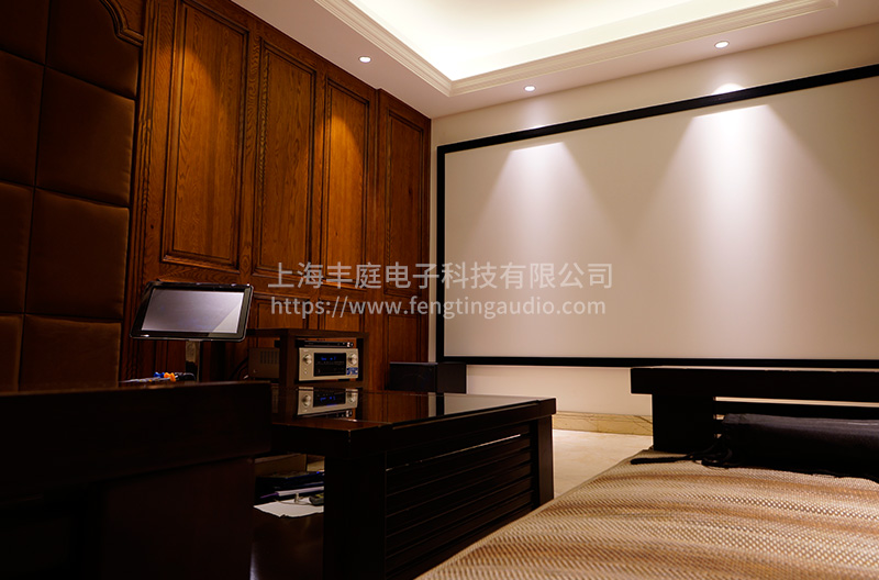 家庭影音室